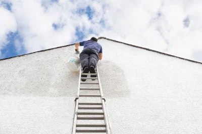 Peinture extérieure à Oulles — façades et ravalement